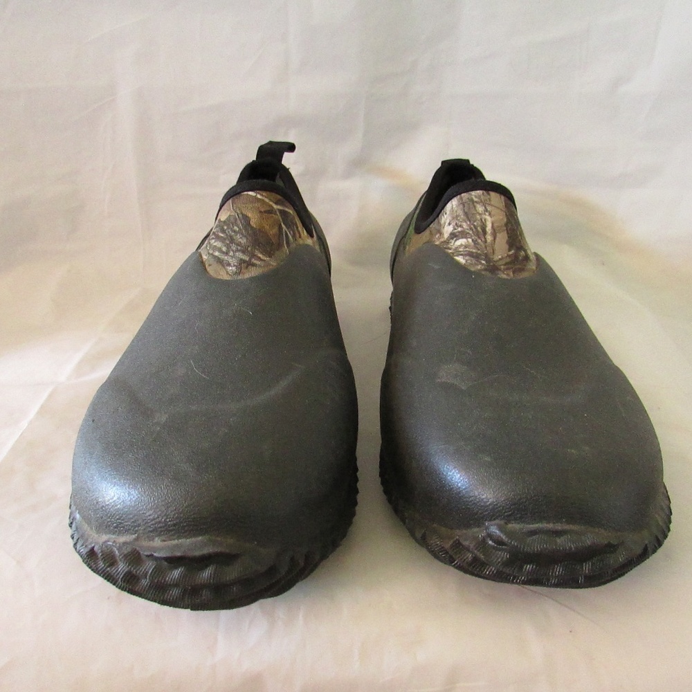 Men's Gray Slip-On Loafers